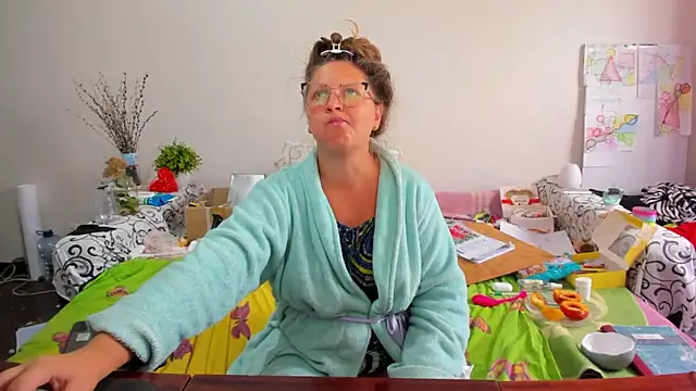 IamYourNarcotic online show from September 30, 7:46 am