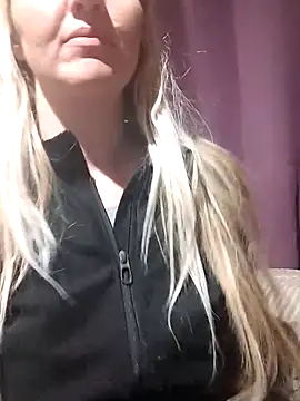 Mllesha74000 online show from January 18, 6:55 pm