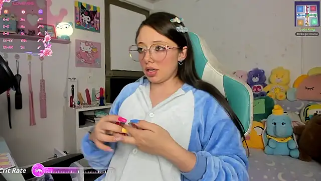 linda-schmidt online show from March 18, 10:35 pm