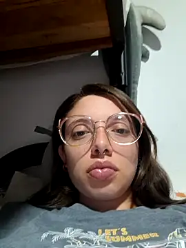 linda-schmidt online show from April 4, 12:09 am