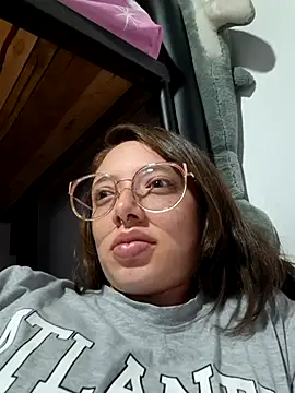 linda-schmidt online show from May 25, 2:17 am