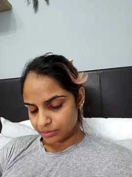 DirtySnowball69 online show from May 5, 8:22 am