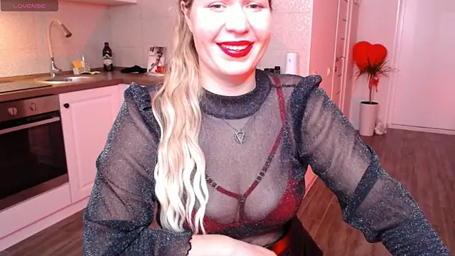 HotTiffani online show from March 20, 9:04 am