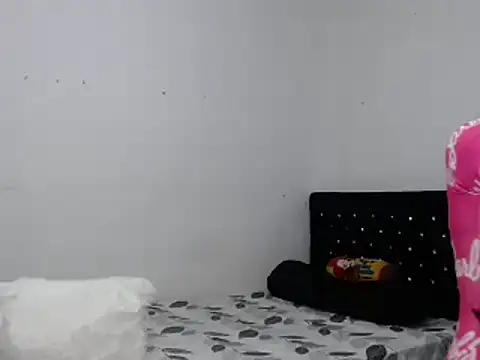 venuz mendoza20 online show from February 15, 11:25 pm