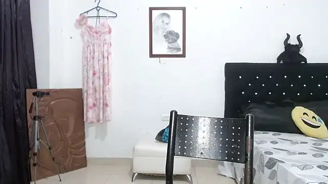 venuz mendoza20 online show from April 14, 1:28 pm