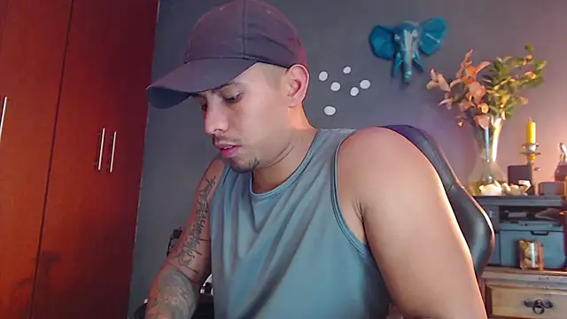 geirge teacherxx online show from January 13, 1:13 am