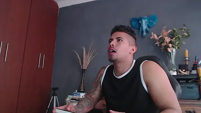 geirge teacherxx online show from January 17, 7:16 pm