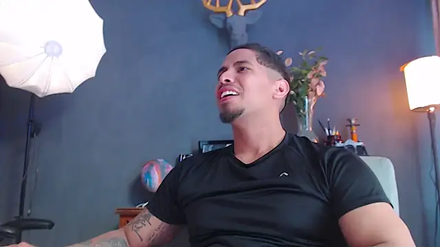 geirge teacherxx online show from September 15, 8:20 pm