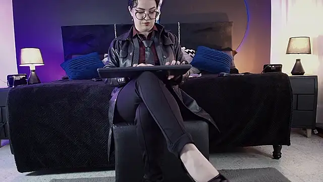  Jade 16 online show from March 19, 11:58 am