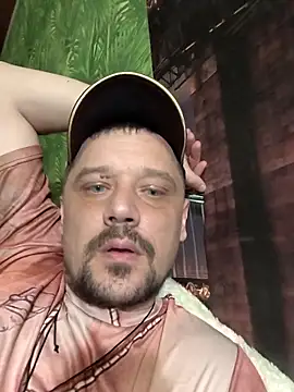 Snapshot of DanielOhCool chatting on March 12, 2:23 pm DanielOhCool online show from March 12, 2:23 pm