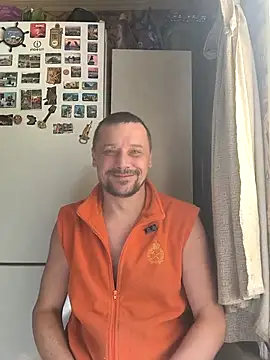 DanielOhCool online show from September 15, 8:03 am