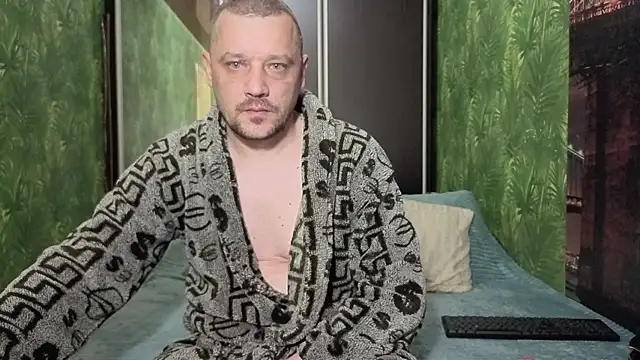 DanielOhCool online show from May 13, 6:11 am