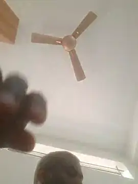 strongguyindia online show from January 23, 6:39 am