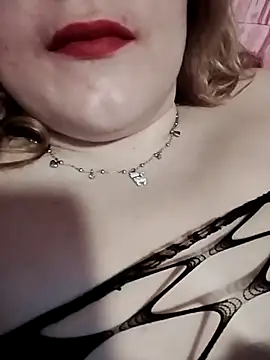 SWEETLUNA077 online show from February 25, 10:47 am