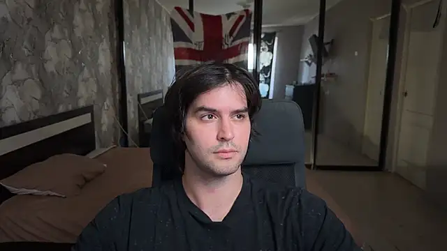 Snapshot of keanu_reevez chatting on October 7, 10:12 am keanu reevez online show from October 7, 10:12 am