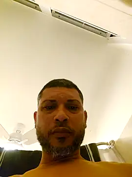 tropikboy online show from December 4, 10:02 am