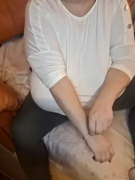 SenzualHotM online show from February 14, 2:02 pm