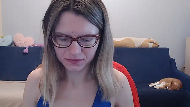 night is dark online show from February 8, 4:32 pm