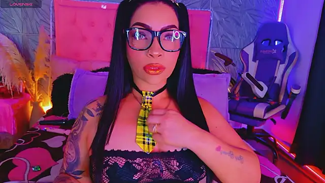 macasweet online show from January 9, 10:00 pm