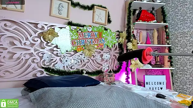 valerie lya online show from December 3, 8:39 pm