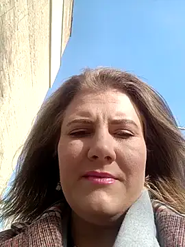 Snapshot of LizaCakes chatting on March 6, 12:30 pm LizaCakes online show from March 6, 12:30 pm