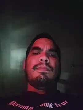 SiulJm online show from July 14, 9:31 pm