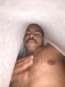 Snapshot of Vickyrajput009 chatting on September 15, 4:01 am Vickyrajput009 online show from September 15, 4:01 am