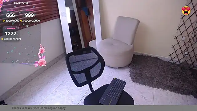 NicoleSantana online show from September 12, 8:42 pm