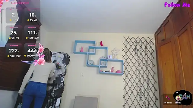 NicoleSantana online show from October 18, 12:13 am