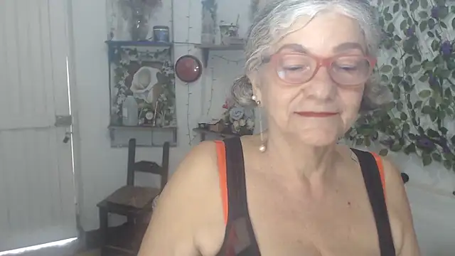 FunnyGrandma online show from February 22, 3:21 pm
