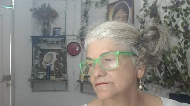 FunnyGrandma online show from July 8, 6:23 pm