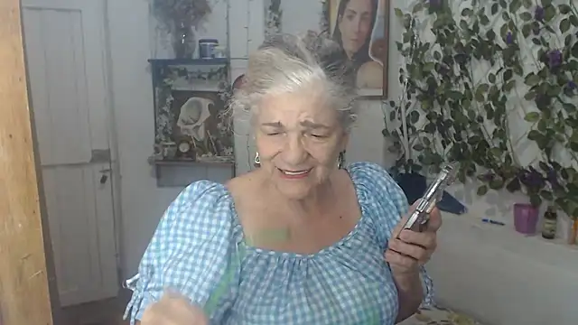 FunnyGrandma online show from July 16, 11:55 pm