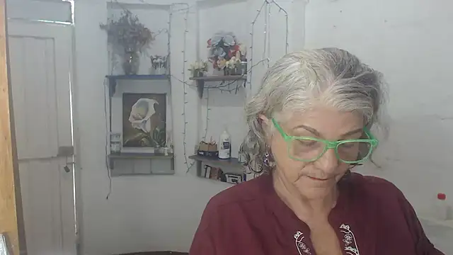 FunnyGrandma online show from July 31, 4:50 pm