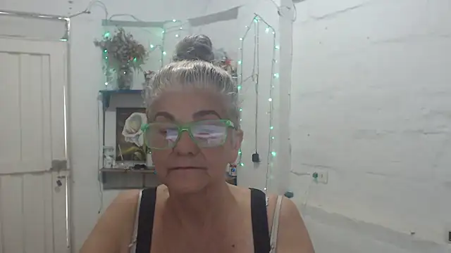 FunnyGrandma online show from August 8, 7:49 pm