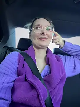 The Snowwhitee online show from March 16, 9:16 am