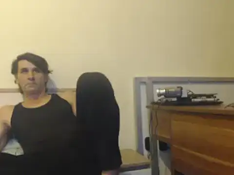 yvesstorm1 online show from January 26, 3:36 pm