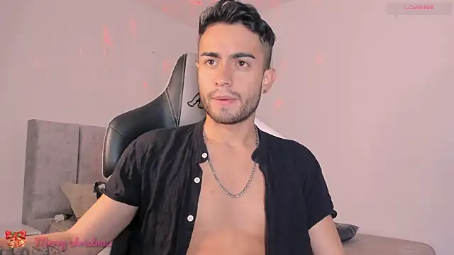 aydan hw online show from December 18, 9:51 pm