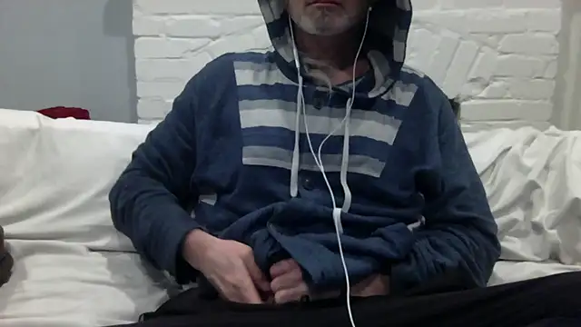 readyforfunxxx online show from January 7, 2:19 pm