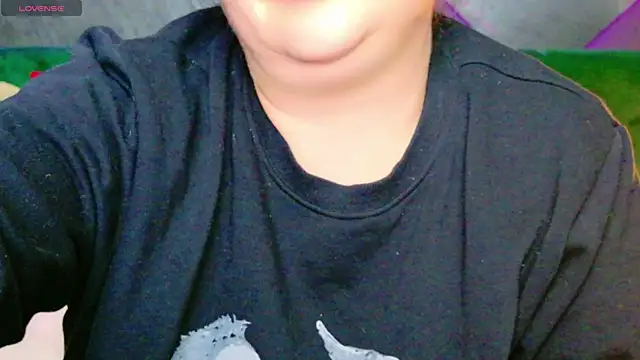 AleshaArabian online show from February 6, 7:40 pm