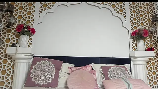 AleshaArabian online show from February 2, 5:17 am