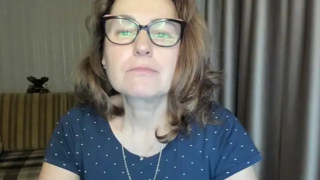 lauraoven online show from March 1, 5:27 pm