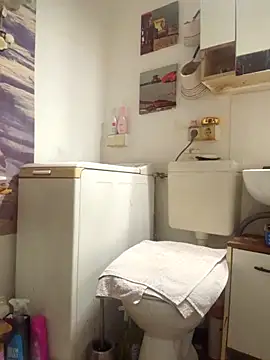 dwtmelina1979 online show from October 27, 2:59 am