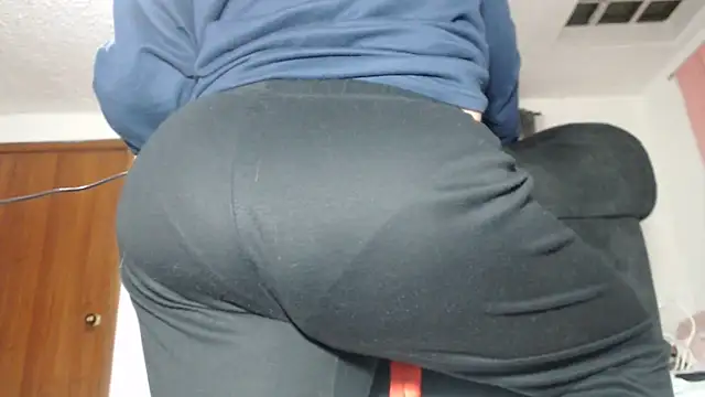 prettyangelsquirt online show from January 31, 1:56 pm