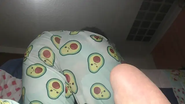 prettyangelsquirt online show from March 12, 3:24 am