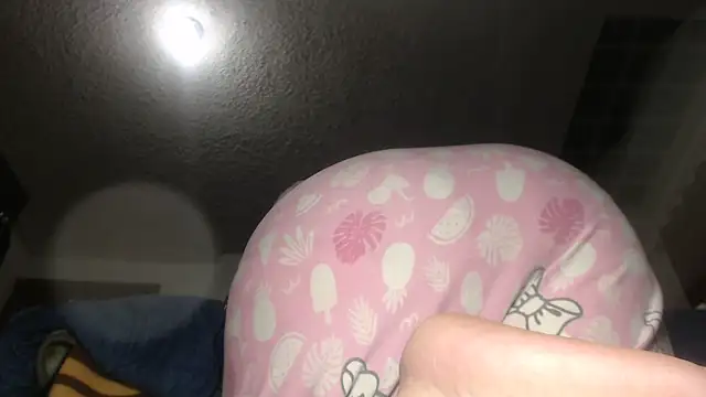 prettyangelsquirt online show from October 10, 1:10 pm