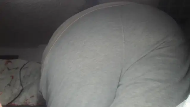 Snapshot of prettyangelsquirt chatting on May 24, 7:08 pm prettyangelsquirt online show from May 24, 7:08 pm