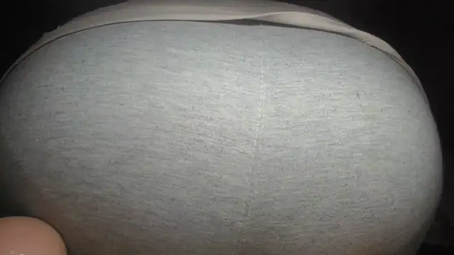 Snapshot of prettyangelsquirt chatting on May 25, 10:27 pm prettyangelsquirt online show from May 25, 10:27 pm