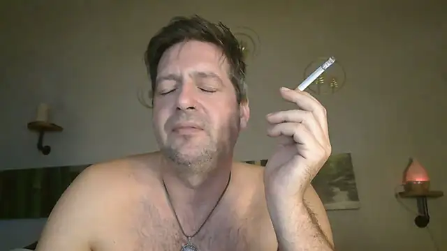 Snapshot of matrikes1 chatting on February 2, 3:28 pm matrikes1 online show from February 2, 3:28 pm