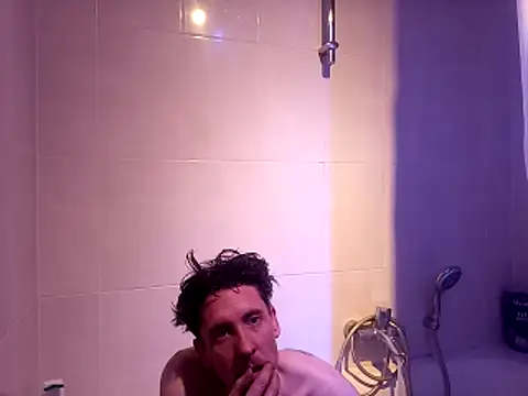 Snapshot of Antonio11111x chatting on February 16, 8:27 pm Antonio11111x online show from February 16, 8:27 pm