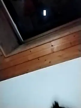 Kw8585kw online show from December 1, 8:53 pm